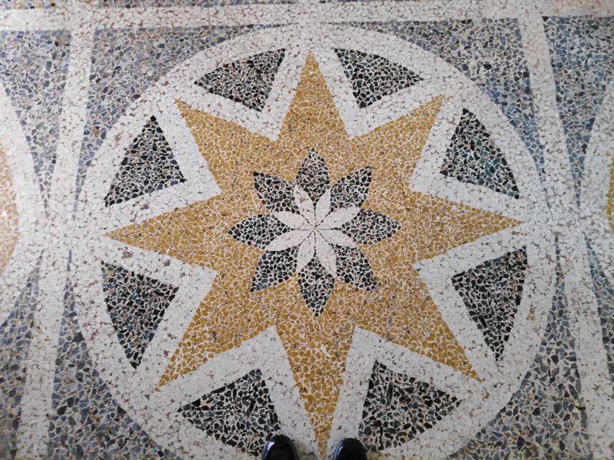 A star pattern terrazzo floor in a villa by Lake Como. Image by Velvet.