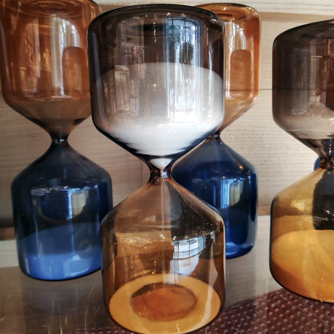 Hourglasses made of colored glass used as decor, from ZARA. Image by Velvet.