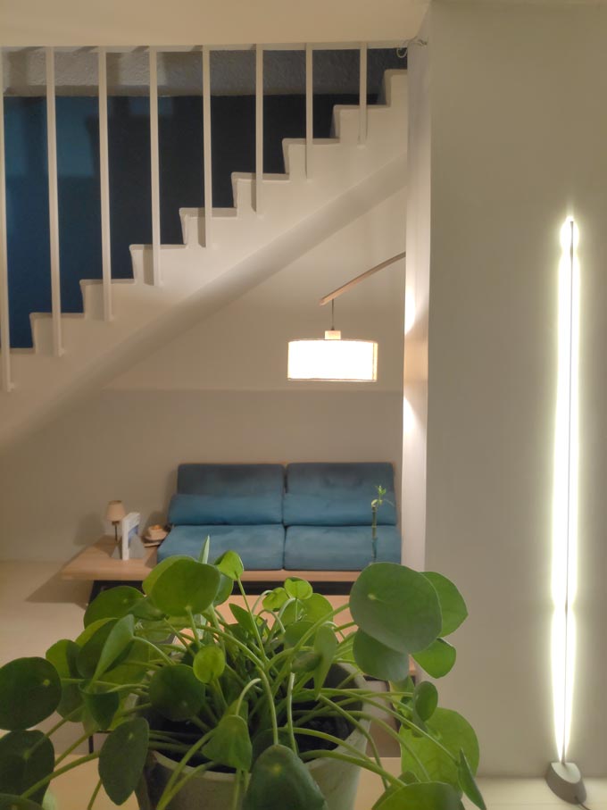 Cycladic minimal style: Partial view of the reception lobby from the reception desk of Hotel Emily in Syros.