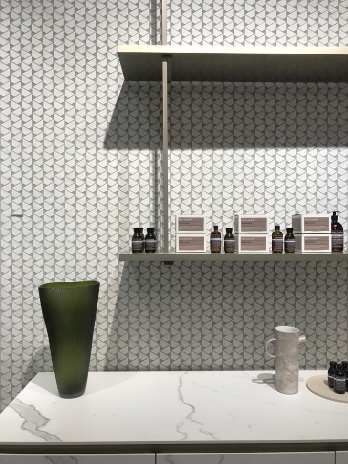 Detail view of tile installation at the booth of Atlas Concorde at Cersaie 2019.