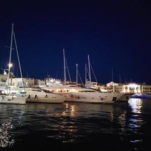 Partial view of the docked yachts at the port of Ermoupolis in Syros. Image by Velvet.