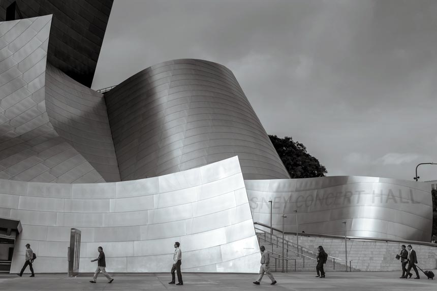 A black and white image of the Disney Concert Hall in L.A.