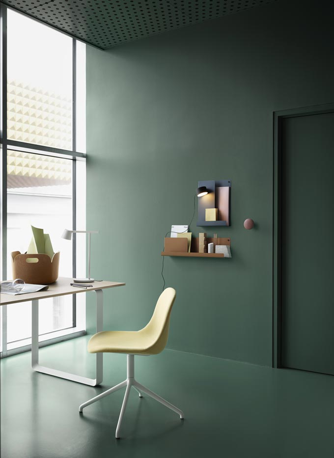 The Muuto 70/70 table featured withing a conceptual green color design space. Image: Nest.
